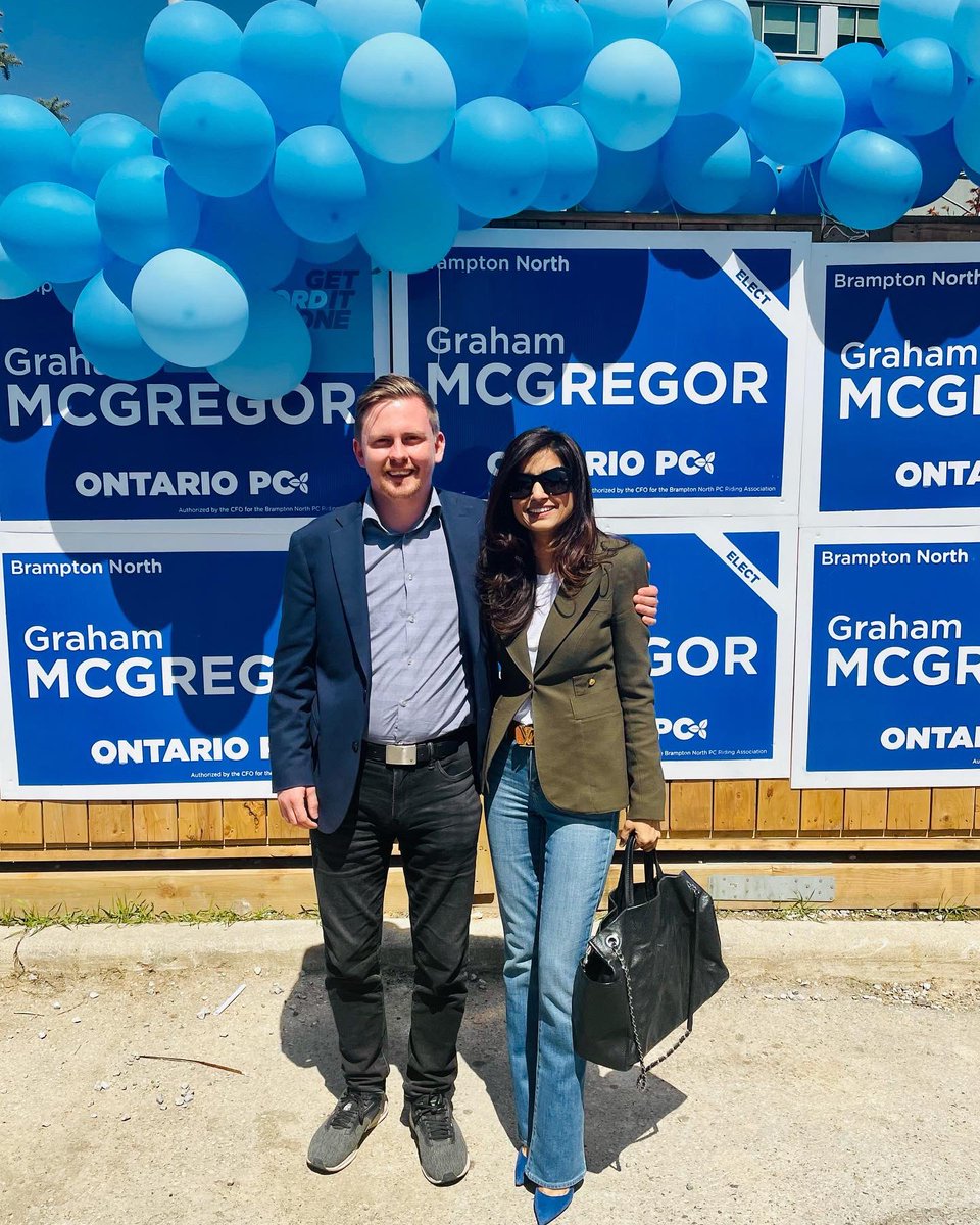 cmusarat's tweet photo. My favourite candidate Graham McGregor!!! Fantastic office opening for Brampton North. Great to see Honourable Lisa Raitt, Prabmeet Sarkaria, Amarjot Sandhu, and Walied Solimon.
 @BramptonGraham @fordnation @PrabSarkaria @OntarioPCParty @sandhuamarjot1 @waliedesq @lraitt https://t.co/AQhO8uI7Oj