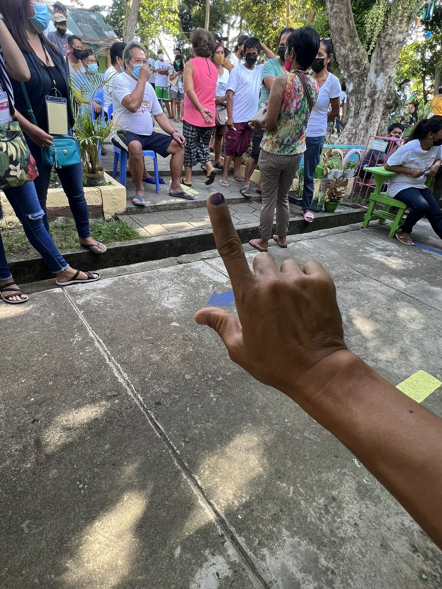 mayocesar's tweet image. Done voting!

#PPCRV #MakaPilipinas #Halalan2022 #Eleksyon2022