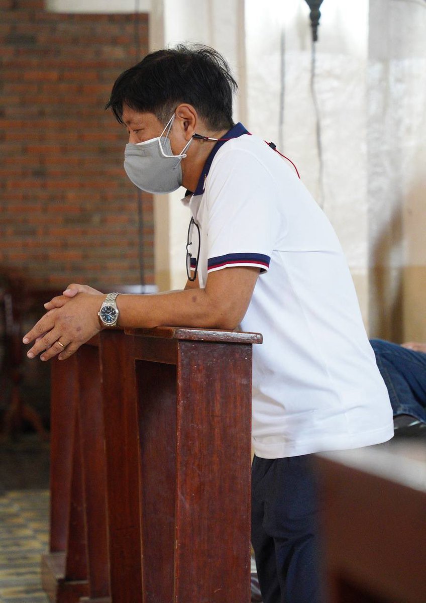 DA_Manalastas's tweet photo. Presidential candidate Bongbong Marcos went to Batac Church after casting his vote. He was joined by son, Sandro Marcos 📸 BBM Media Bureau @PTVph https://t.co/WpitZ440kX