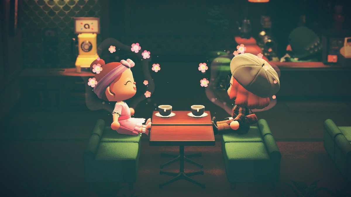 ciaralite's tweet photo. Catching up with jes in naboo coffee shop #AnimalCrossing #ACNH #NintendoSwitch https://t.co/Xfn4j4KbGv