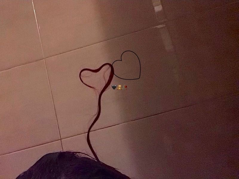 milky_m0chi's tweet photo. #corpsetwtselfieday uhmnn these are a bit old buuut like #onlystrands and #onlyhands 😭😭😵‍💫 ++ since there’s only a few games left I’ll be able to get ready for a proper selfie https://t.co/pwbxRp7qSv