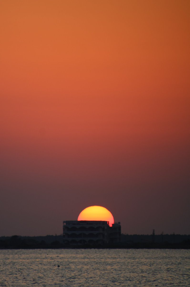 It's going down... 

#Sundrop #mothersday2022 #coden #bayou #sunday 
<a href="/Rose_Ann_Haven/">WKRG Rose Ann Haven</a> @CassieFambro @TaylorSarallo <a href="/ThomasGeboyWX/">Thomas Geboy</a> @Kelly_WPMI <a href="/WKRGEd/">Ed Bloodsworth, CBM</a> <a href="/newsgirlalison/">Alison Spann</a> <a href="/spann/">James Spann</a> <a href="/NWSMobile/">NWS Mobile</a> <a href="/morganabigail/">Morgan Barry</a>