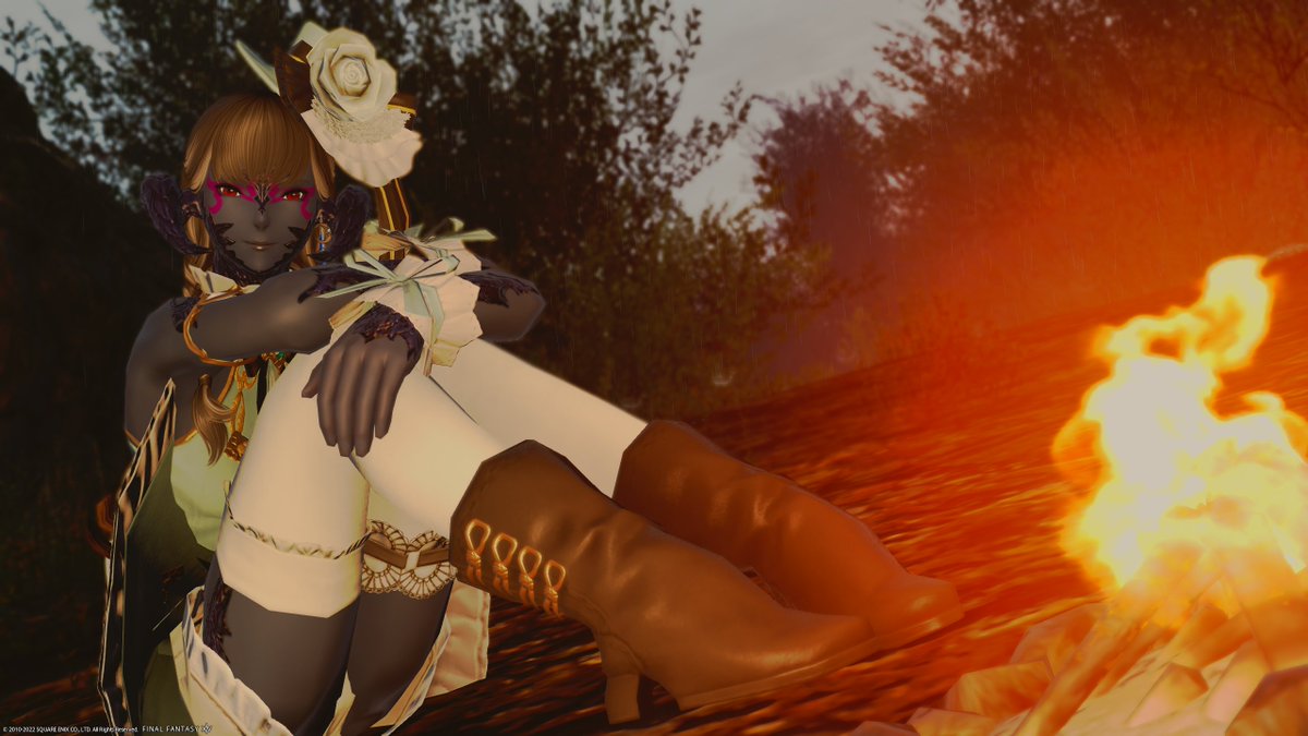 IyaYoake's tweet photo. Hey friends! Hiding from the rain it is! Luckily by being near the forest I was able to find some firewood left in a nearby cave and start myself a bit of a fire so I wouldn't catch a cold. I should leave some as well when the rain passes, pass it forward! #FF14 #FFXIV #GPOSERS https://t.co/gueLy7SmFU
