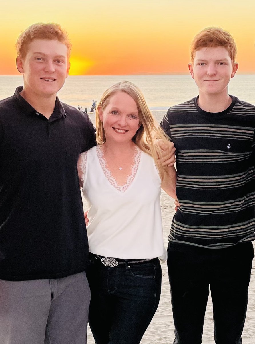 Jenni Meno Sand tweet media