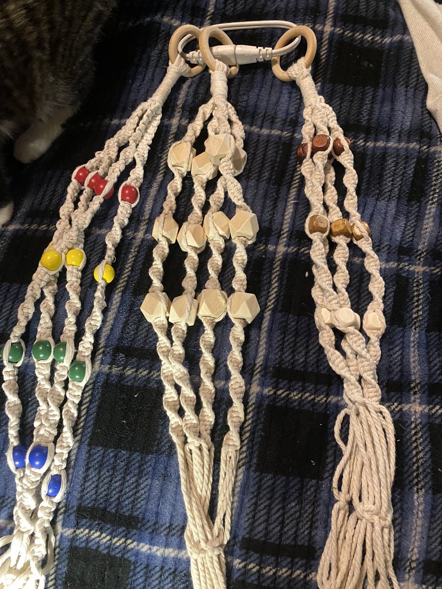dakota_ginger's tweet photo. I think I’m in love with making plant hangers. This is what I got done so far. Many more to go. I love it!! https://t.co/QbrtBx5MLT