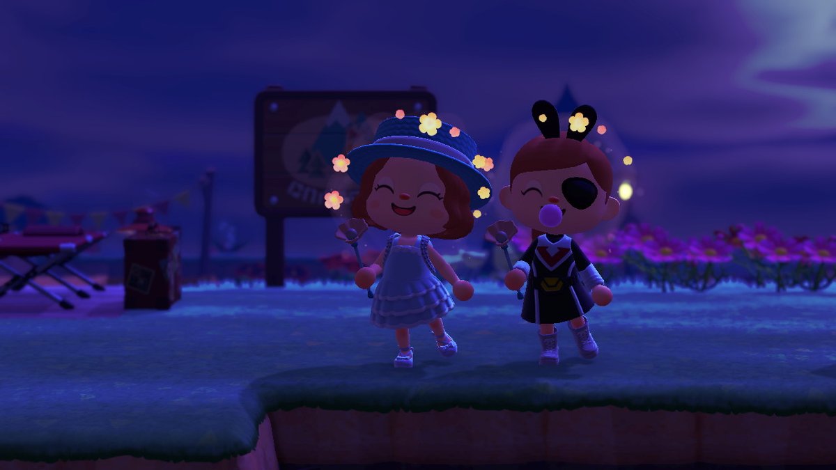 ciaralite's tweet photo. Live Laugh Love #AnimalCrossing #ACNH #NintendoSwitch https://t.co/XvQVVnoZ7Z