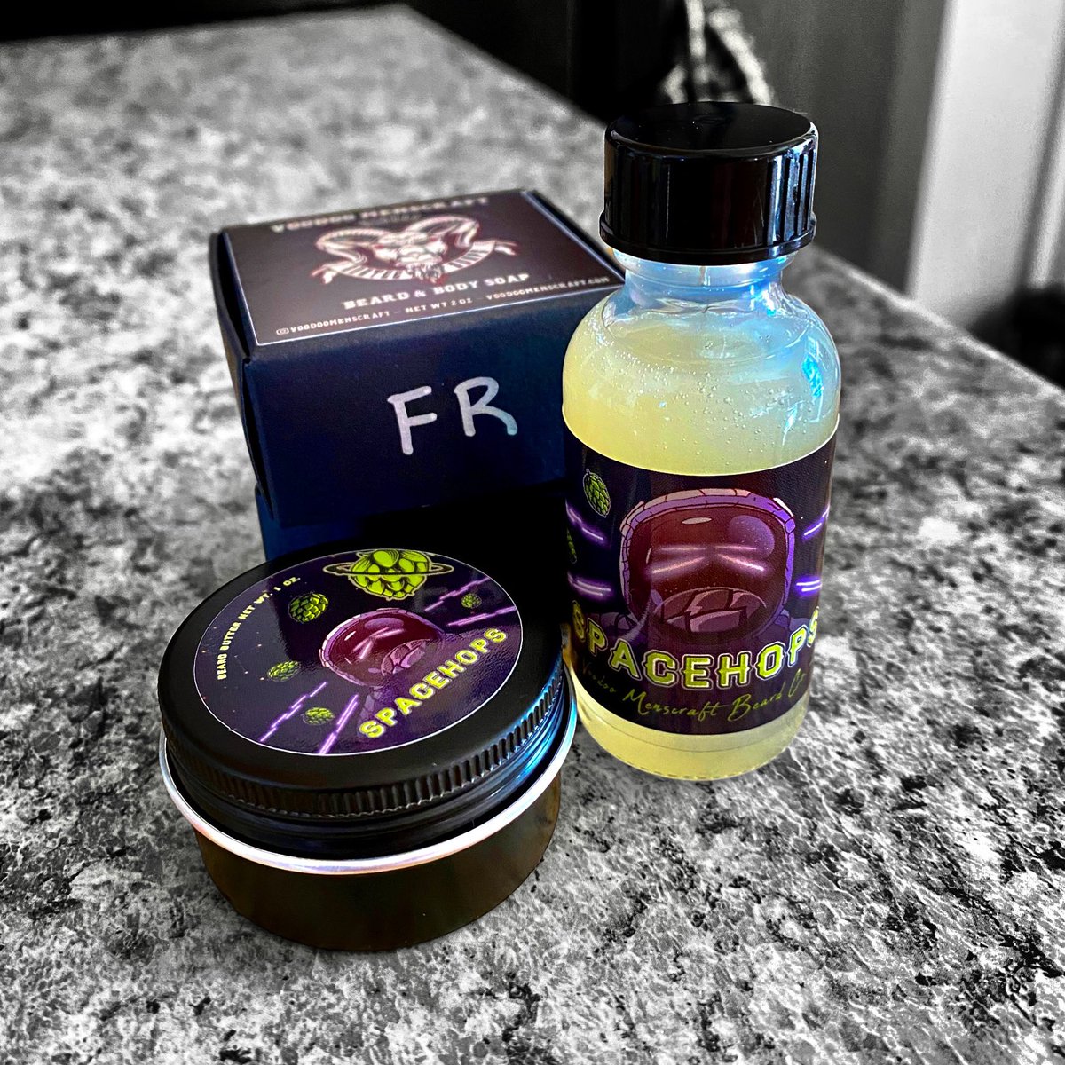 voodoomenscraft's tweet photo. May’s LIMITED SCENT OF THE MONTH BOX.

What you'll get: 1 oz Beard Oil, 1 oz Beard Butter, Limited Sticker, FREE Frozen-RITA Soap and one entry to the end of the month giveaway! https://t.co/9sGIfEM5iE