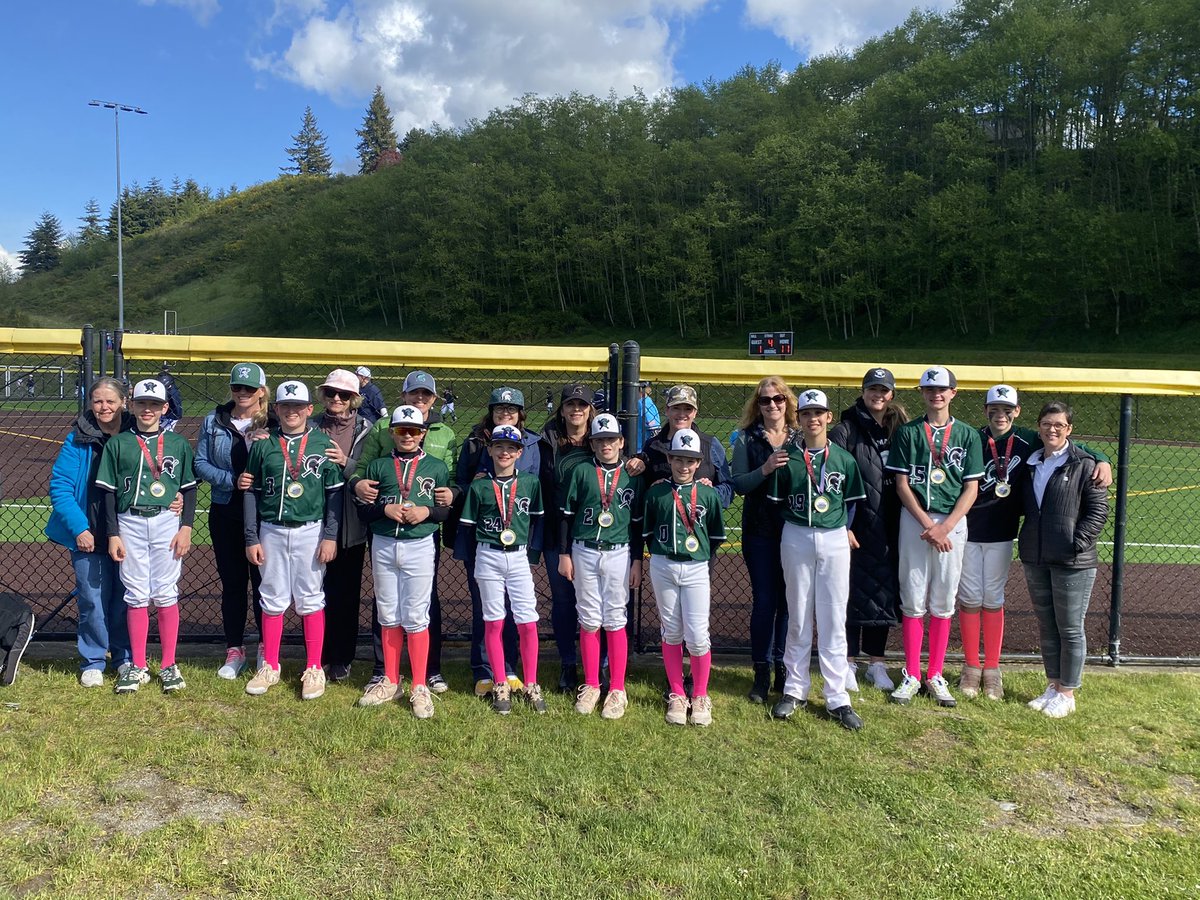 12u Green with 2nd place <a href="/GSLtournaments/">GSL Tournaments</a> Bombs4Moms. Our Moms are the Bomb!