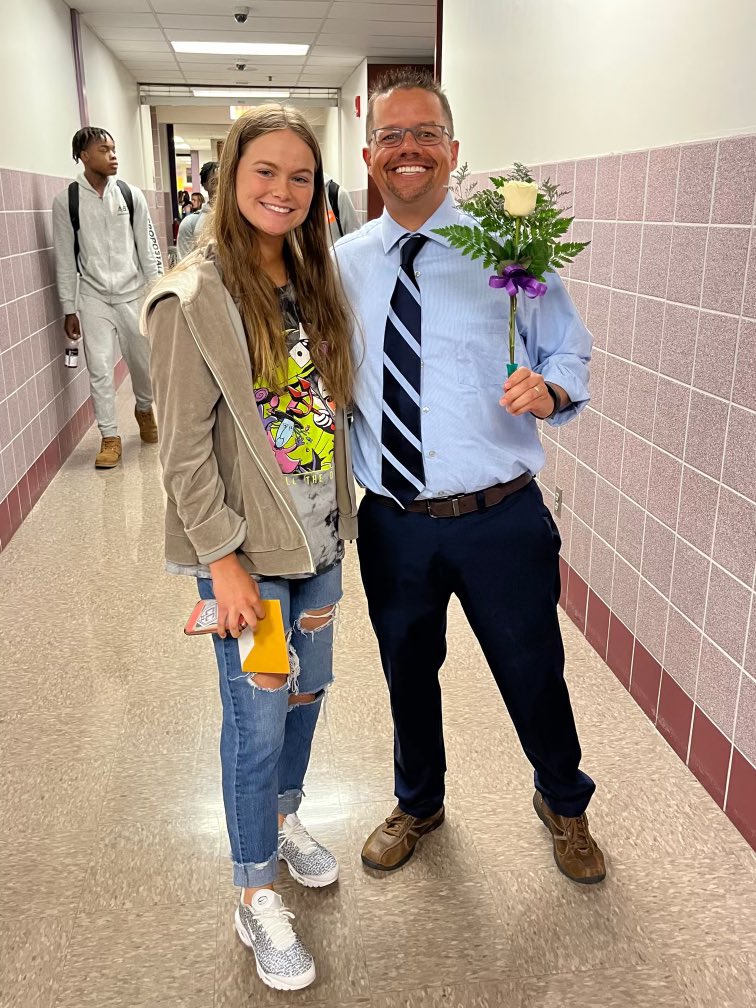 Pickerington Central Softball tweet media