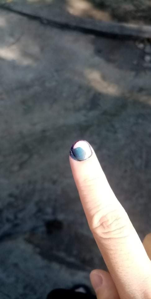 HSigridaaa's tweet photo. DONE VOTING 🇵🇭🌷
#Eleksyon2022 https://t.co/cinVMc28mq