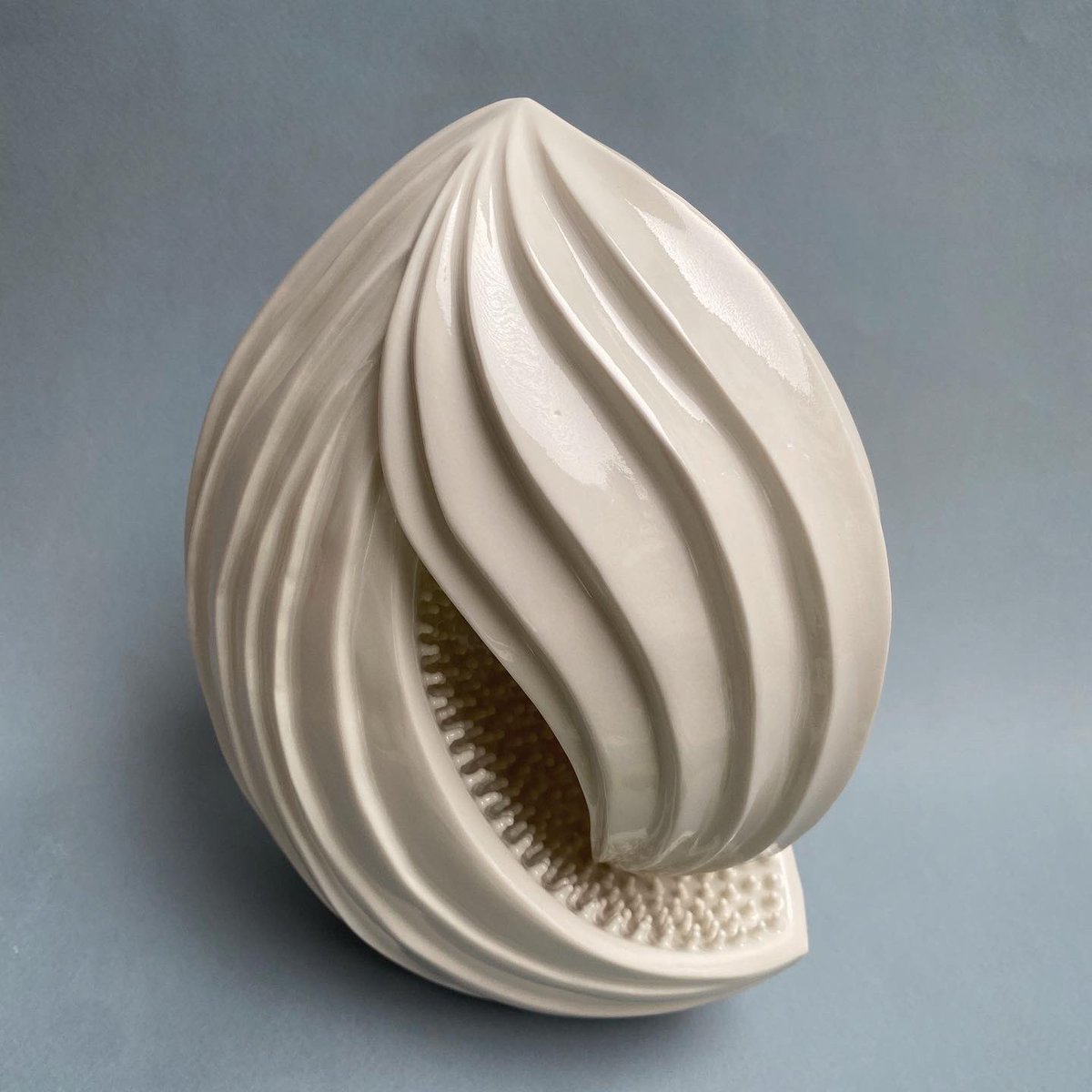 IKUKO Iwamoto (@ikukoikik) on Twitter photo My new porcelain sculptures at <a href="/Cavalierofinn2/">Juliana Cavaliero</a> <a href="/CavalieroFinn/">Debra Finn</a>
Artefact exhibition 10-15 May
<a href="/DesignCentreCH/">Design Centre Chelsea Harbour</a>
dcch.co.uk/design-avenue/… My new porcelain sculptures at <a href="/Cavalierofinn2/">Juliana Cavaliero</a> <a href="/CavalieroFinn/">Debra Finn</a>
Artefact exhibition 10-15 May
<a href="/DesignCentreCH/">Design Centre Chelsea Harbour</a>
dcch.co.uk/design-avenue/…
