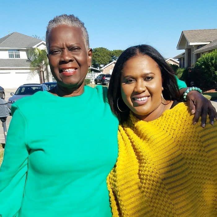ShayKeju's tweet photo. Happy Mothers’ Day to every mom (past, present, & future). I’m blessed to have a great mom!💐💗 #myShero #cherishedtime https://t.co/drITaE0b7I