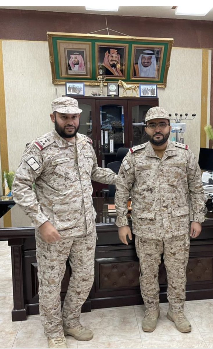 mohd_nassir's tweet photo. أهني أخي العقيد الركن غسان بن ناصر الشدوخي على ترقيته الجديدة سائلاً المولى له التوفيق والسداد وان يعينه على خدمة دينه ووطنه وان يحميه من كل مكروه https://t.co/h88YhdTBY9