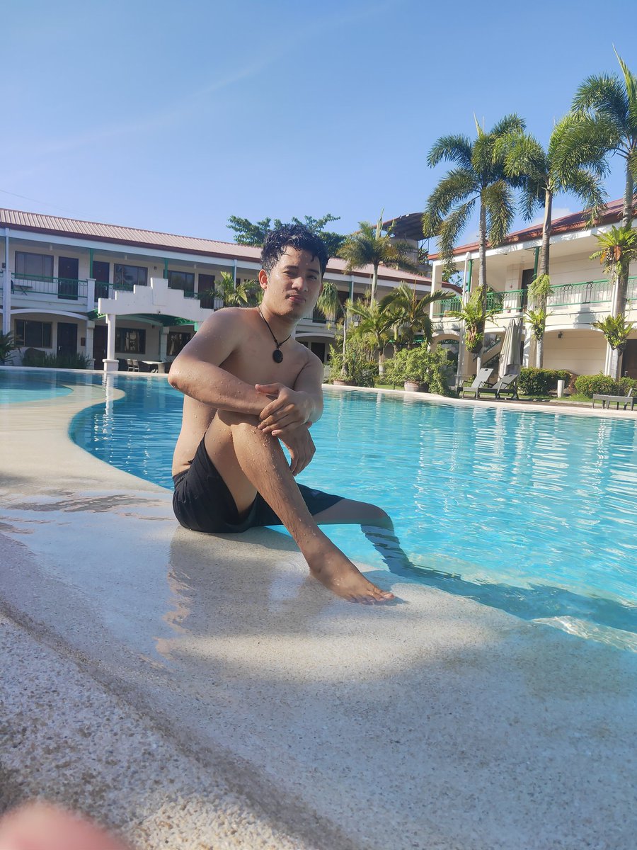 ClarckMasahista's tweet photo. Sa mag pa massage po dyan dm lang wag kayung mahiya 😅 https://t.co/rGzxk78Eti