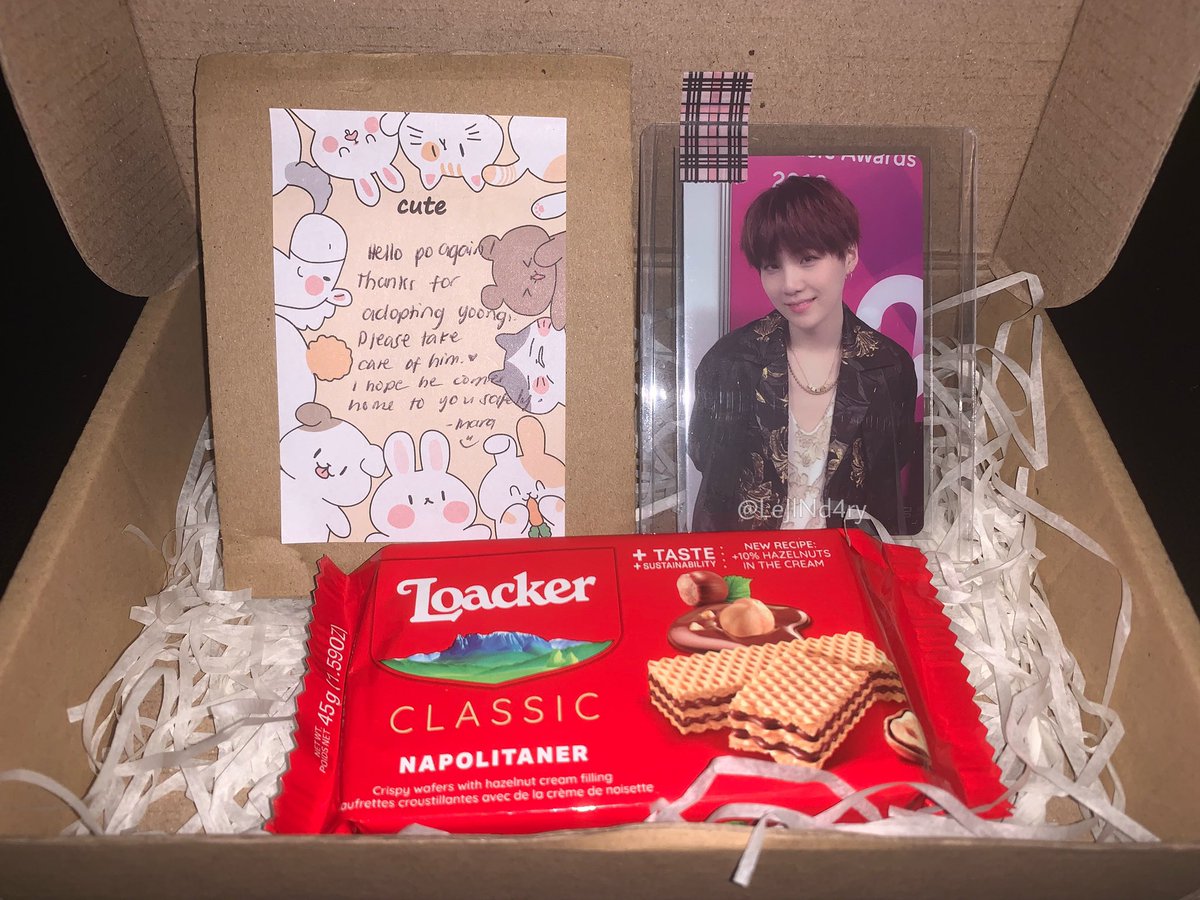 LeJlNd4ry's tweet photo. mma 2018 yoongi is now here. ๐ฅน thank you @btsbudolcart for letting me adopt him. dw iโll take good care of him. ๐ซถ
#BBCexperience https://t.co/FSZu2ba5GK