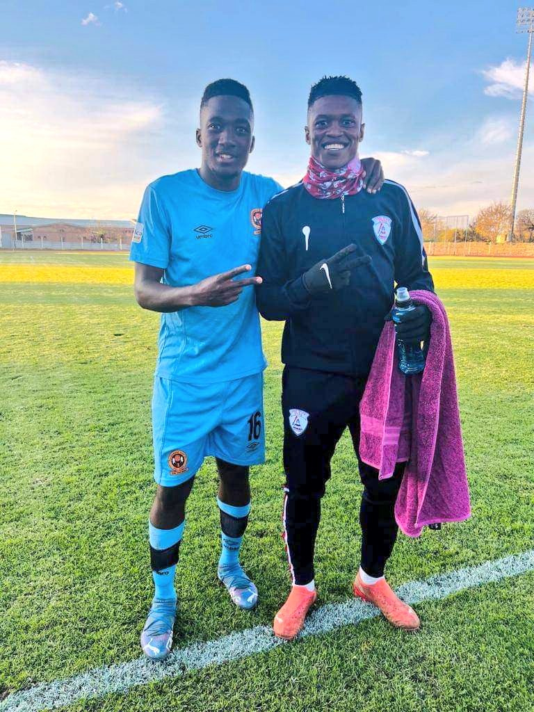 RosinaModibaSSS's tweet photo. Spirit-Up ...#mondaymotivation
#RSSAlumni
@RosinaModibaSSS "we produce educationally sound well groomed sports AMBASSADORS " 🤞 https://t.co/3E1ind9uR6