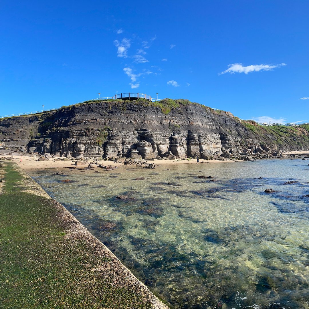 SpecialisedGeo's tweet photo. At @SpecialisedGeo our specialty is working in some of the most extreme, high-risk and difficult access locations throughout the country. But sometimes, we get to work in some of the most beautiful too. Newcastle giving us its best!  

#specialisedgeo #specialised #specialists https://t.co/uBTfoT2Zjw