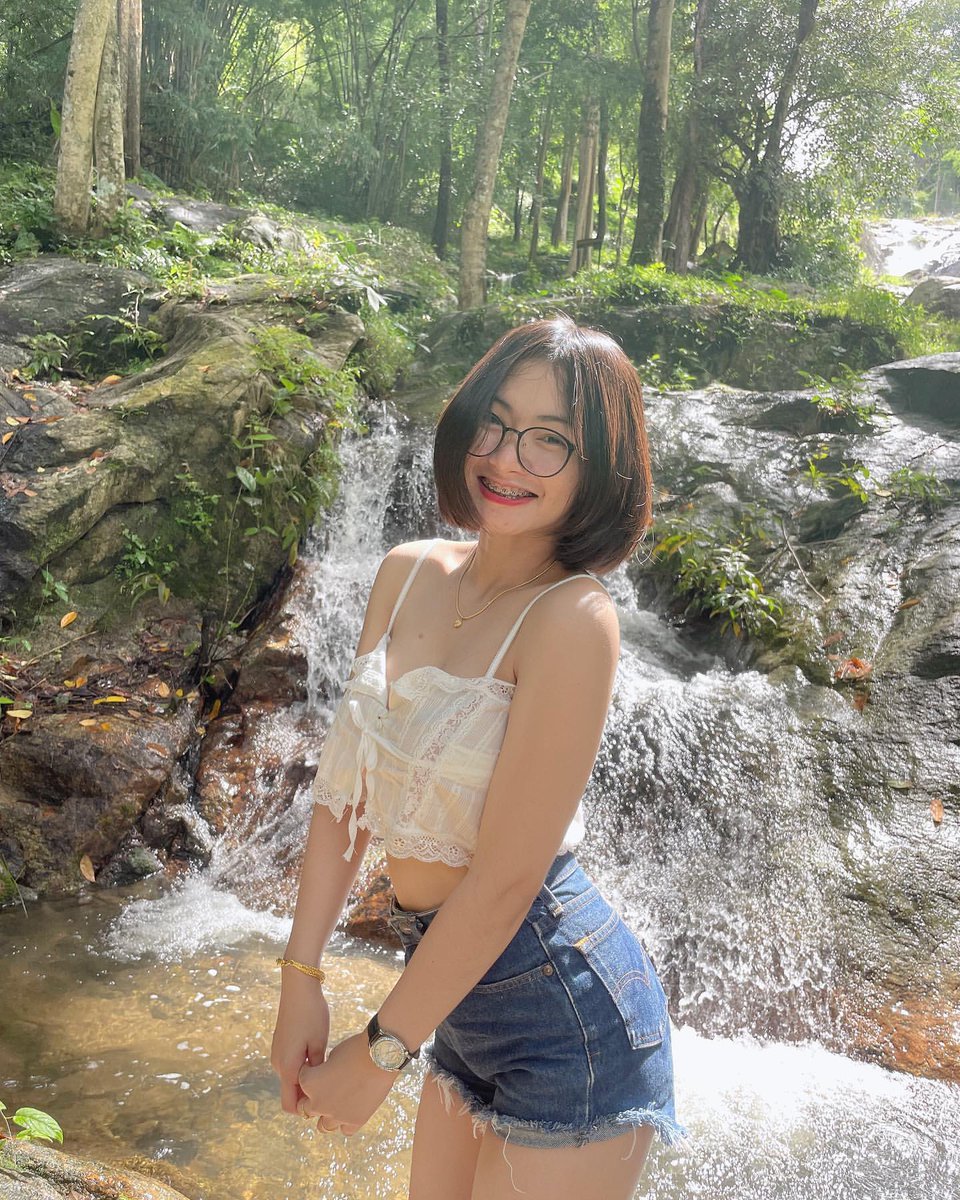 CesarLo17254636's tweet photo. @thiensuu94 gái gọi việt nam sang trung quốc đóng phim sex :  https://t.co/A4YmOh7QxQ https://t.co/KZA9fH5mMu