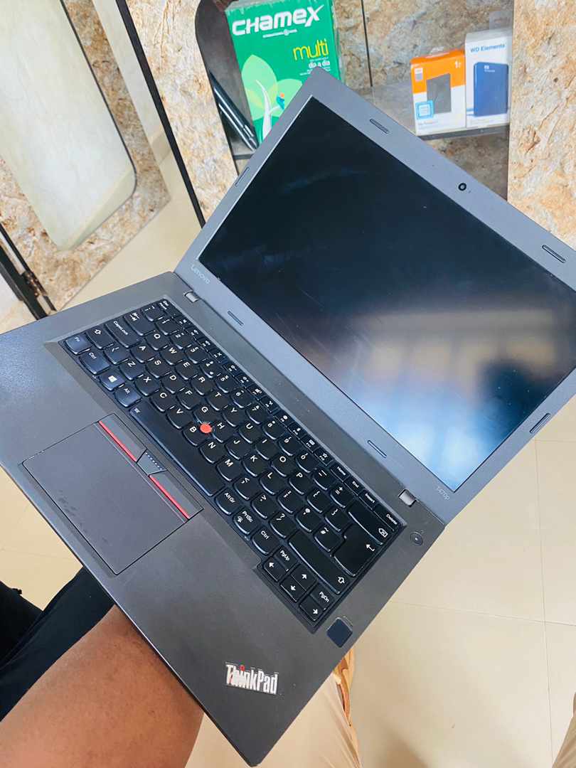SamsonCLinus's tweet photo. Lenovo T470p
Intel i5
7th generation
4g Ram
500 HDD
Keyboard backlight
Finger print
Full HD screen
Battery excellent
Windows 10
Price 135k
Kindly retweet if it crosses your TL πππ
Available in KD and nation wide call/DM 0706569959
#sam_tech https://t.co/bj7SNQN3DO