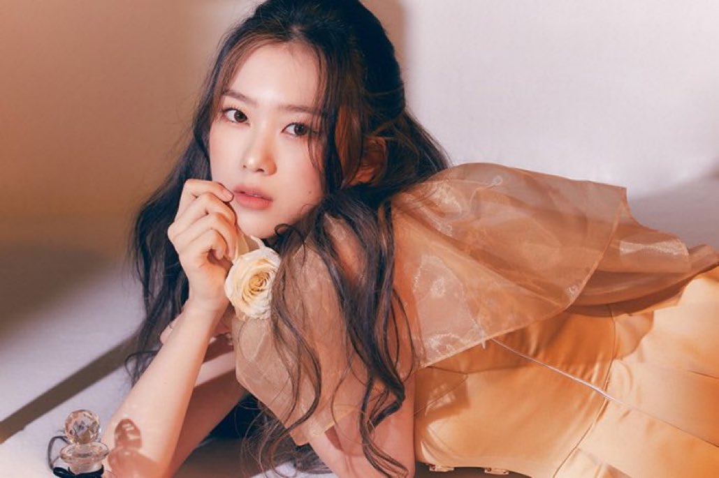OHMYGIRL_Spain's tweet photo. 📢⚠️ WM Entertainment acaba de confirmar que #Jiho #지호 no ha renovado el contrato con la empresa 😢

El resto de Oh My Girl ya había renovado durante los últimos meses y continuarán con 6 miembros

▶️ https://t.co/BxonmEQTLj https://t.co/rHRDHEEXyP