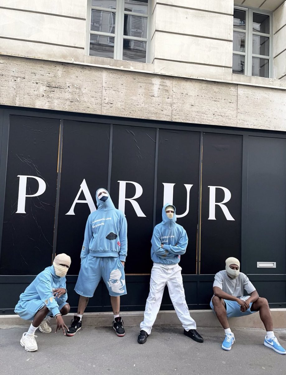 ParurFrance's tweet photo. MERCI PARIS ❤️ https://t.co/QC3BsyjfIt