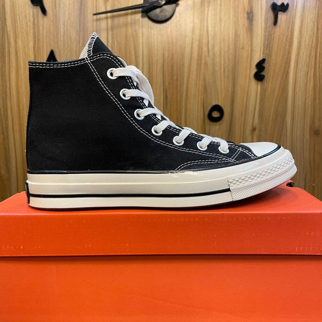Vibsneakstore's tweet photo. Kindly Retweet🙏❤️

Comes with full packaging📦

Price:30,000
Size:38-44

Kindly Dm or 
WhatsApp 07084240179

Delivery Nationwide 📍

NUDITY BUGA BBNaija La Liga MondayMotivation Jovic Brymo Aproko ASUU NetNaija The GOAT Bolebration Atletico Happy New Wizkid Olamide Burna Davido https://t.co/IdAFjPwZKW