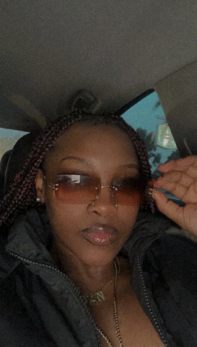 trappstaar's tweet photo. My pregnancy sentence almost up🐐🤸🏾♀️ #FreeDIOR https://t.co/EMXSaZnJBF