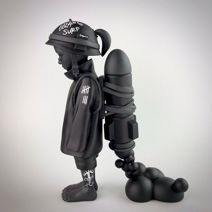 hkmilkcargo's tweet photo. Respot from @koncretehaze
TANK GIRL BLACKOUT edition
@koncretehaze舊作全黑Tank Girl雕塑。
🍀
🍀
🍀
#interiorarttoys #collectarttoys
#toyslagram
#complexart #highsnobiety
#contemporaryart
#conceptualart
#milkcargo #hongkongtoy #hongkongtoys #hktoy #hktoys https://t.co/ED7TqiKzPK