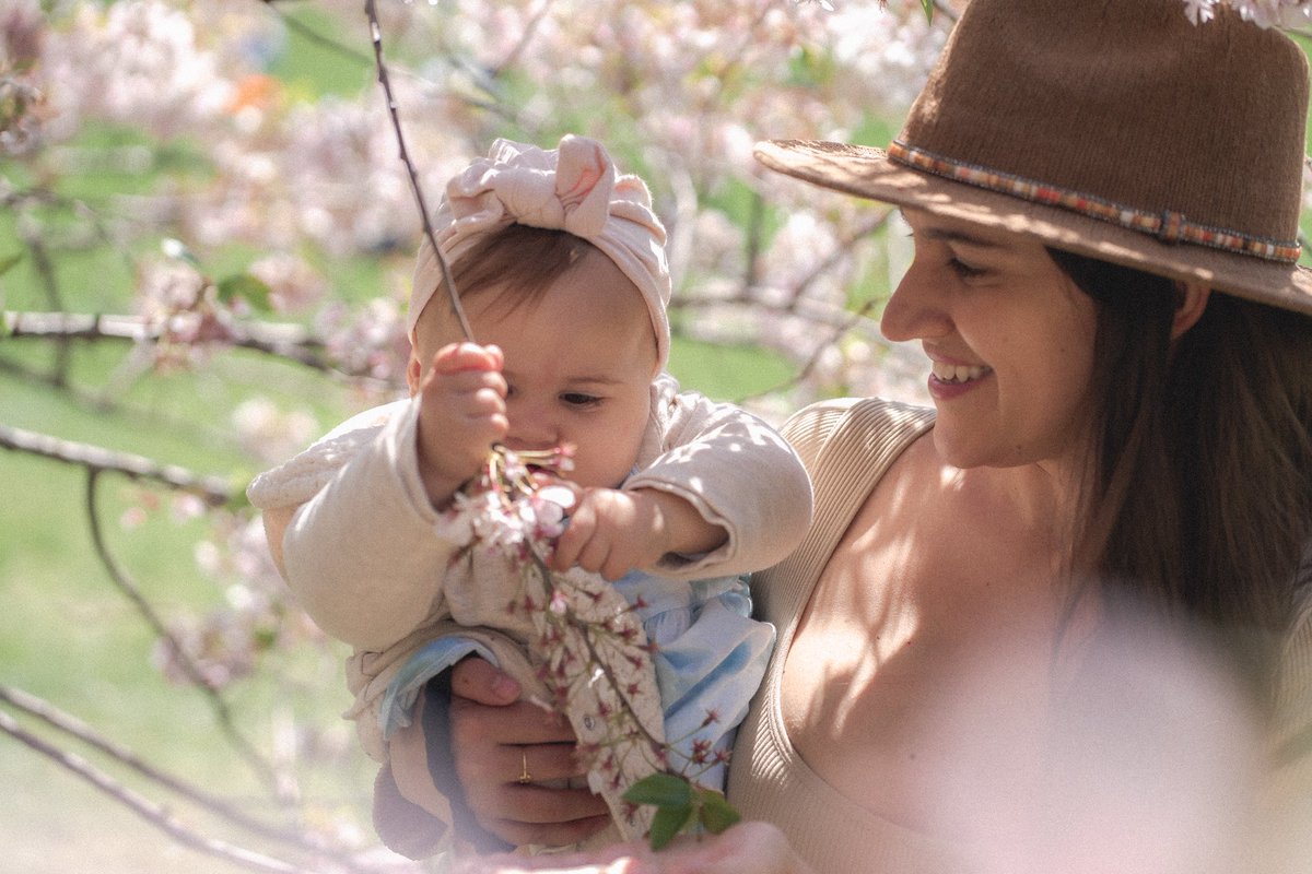 CosmicChristine's tweet photo. Being a momma to our Mar de Luz is the greatest gift of my life. https://t.co/dpjJzXv0Jm