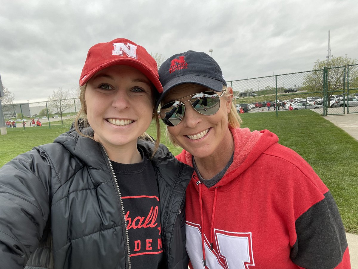 abbeyseevers's tweet photo. Happy Mother’s Day to my best friend! Thank you for always going above and beyond for our family and for always being there for me! I don’t know what I would do without you! I love you so so much! .@danyelseevers https://t.co/Hht8oUNjW6