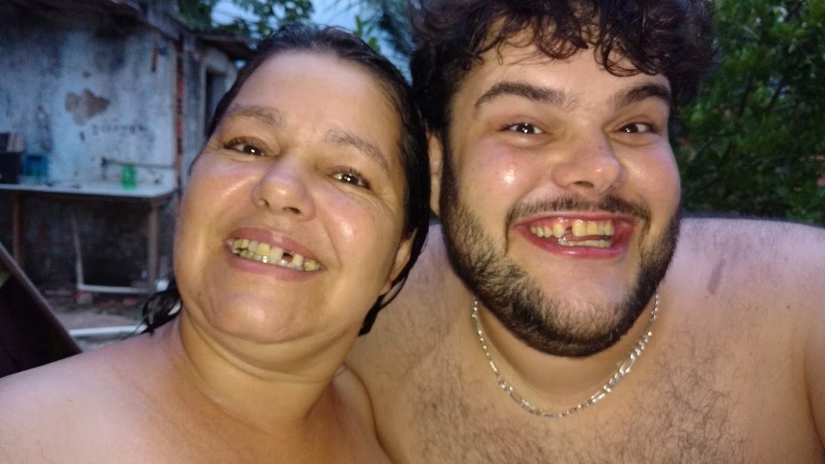 GustavoPrietoDF's tweet photo. #MinhaMãeNaBinance
Eu compraria implantes e protese para minha mãe e pra mim tambem, para sorrirmos cada dia com as altas das criptos VLW BINANCE! https://t.co/sxmacDdYQw