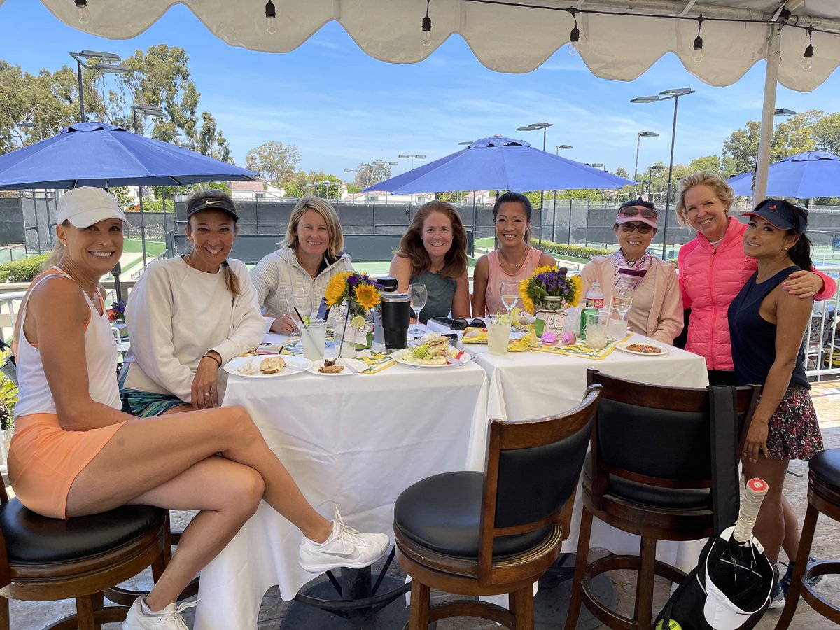 RCI_tennis's tweet photo. Thanks to all our Members and Coaches who helped make Ladies Day a great success. #spearmanclubs #octennis #oclifestyle https://t.co/g5nDl24wP9