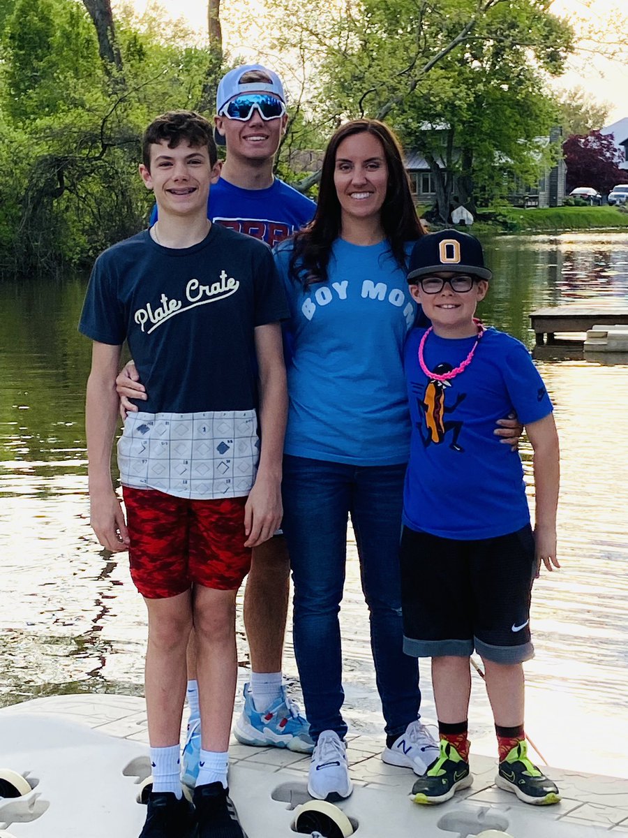 Courtney Lichtenauer tweet media