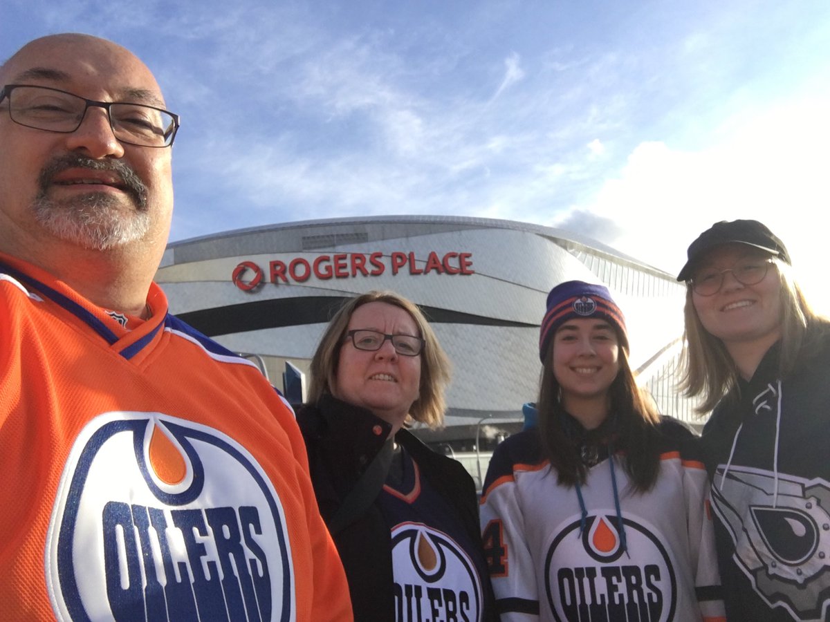 Another Watch Party  #letsgooilers