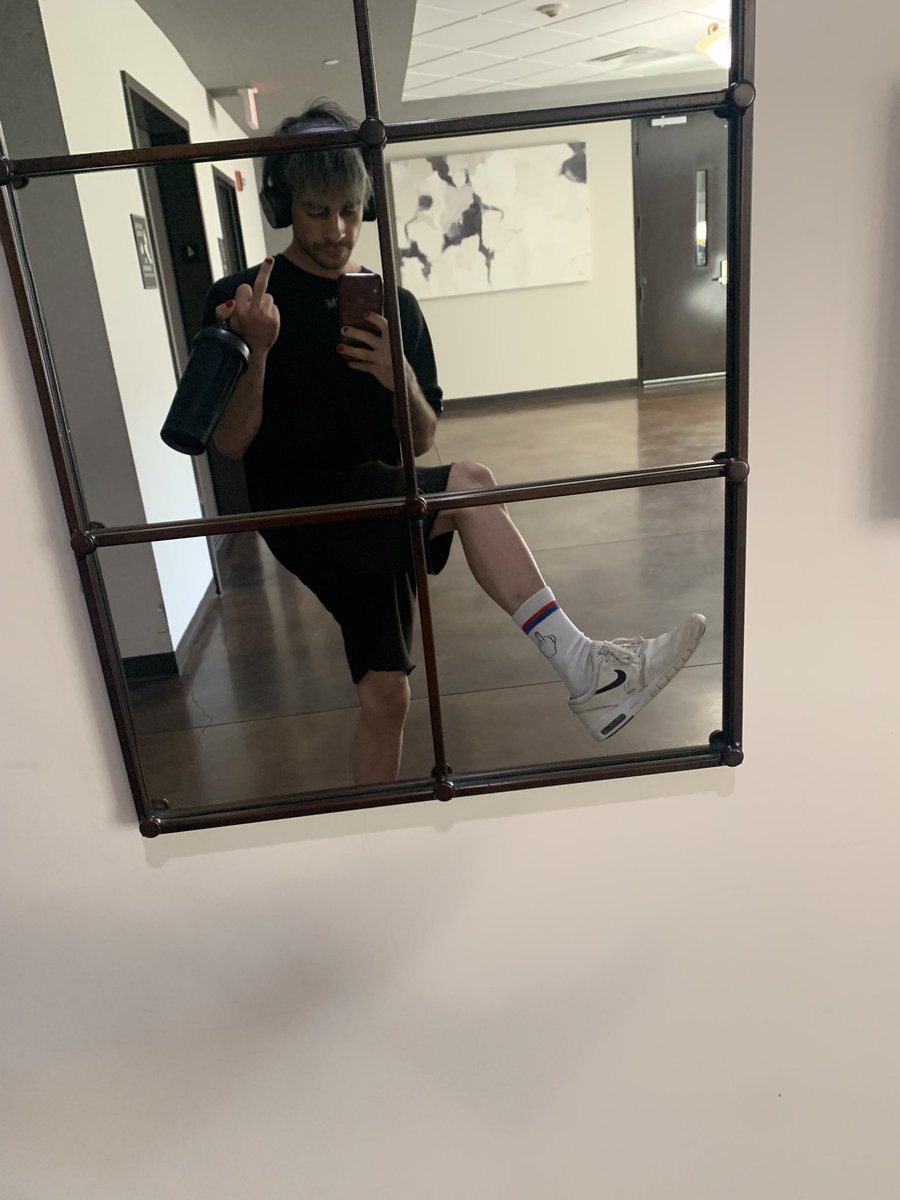 samtré 🍝 tweet media