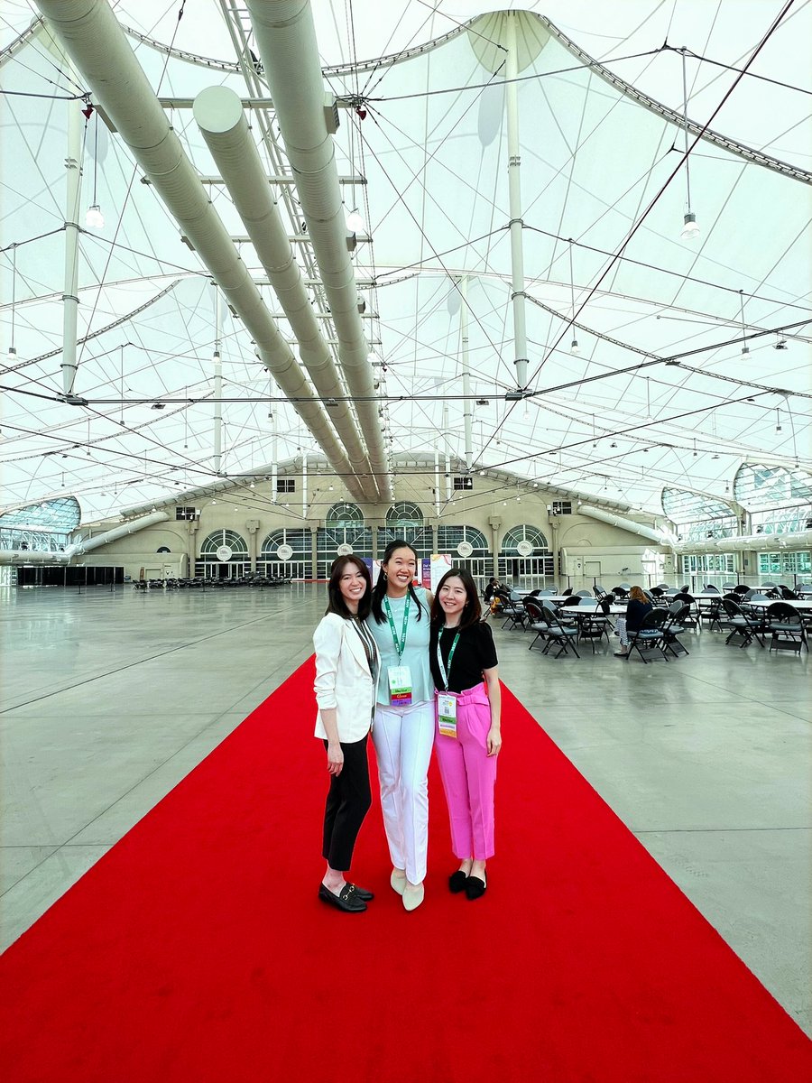 TeriNguyenG's tweet photo. How I am feeling after #ACOG22: incredibly rejuvenated and inspired by all the colleagues and OB/GYNs who spoke to their groundbreaking accomplishments and passion for this field! #obgyntwitter #gyngang I cannot wait to join you. Thank you for this opportunity @ACOG https://t.co/ZOjgwUMUHn