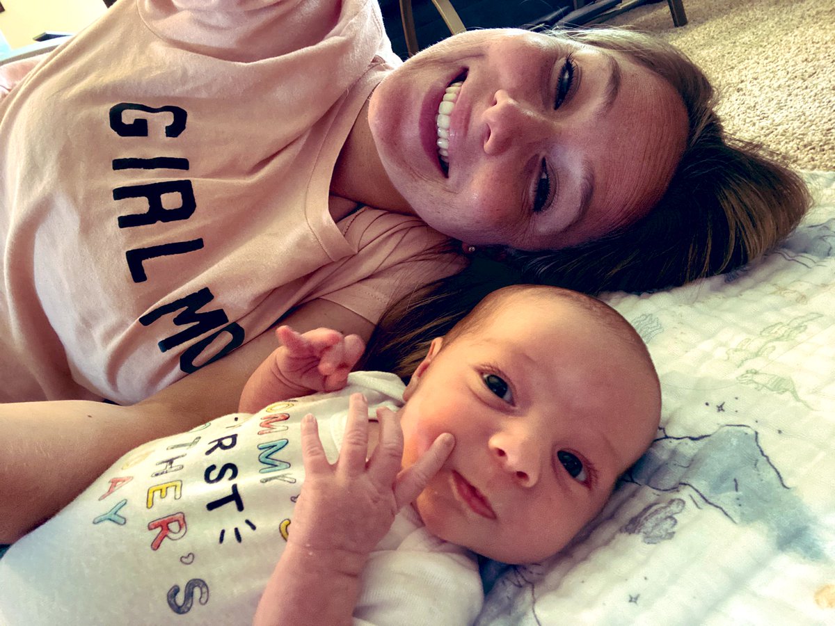 CoachKlop2's tweet photo. Lucky to be Karstyn Lou’s mom and lucky to have these beautiful women in my life! #HappyMothersDay 💐 https://t.co/vIpfA0OVsn