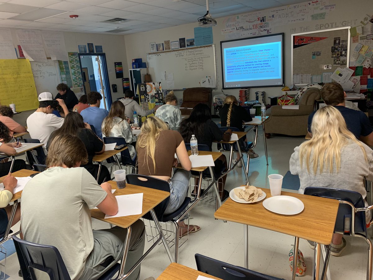 faulkneramy7's tweet photo. So thankful for 21 juniors who showed up today to take a mock exam and do some last minute preparations for Tuesday’s exam! Thank you to all of the moms who gave up part of their Mother’s Day to let them come! https://t.co/NZGhSr1VZT