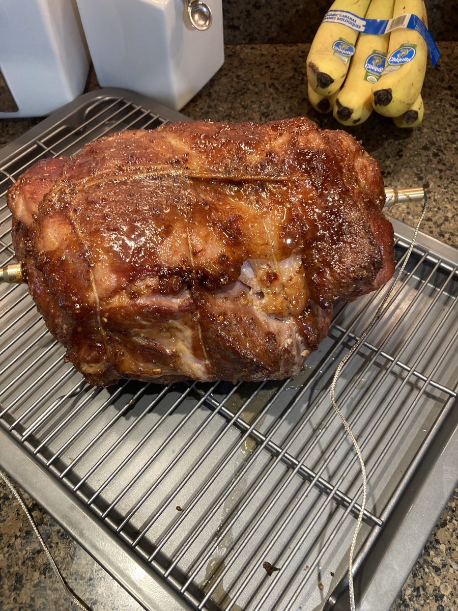 MassholeF's tweet photo. @Junkhead1324 @ZGrills_ I just made ham and bacon on my @ZGrills_ today https://t.co/gqz3G9bwuW