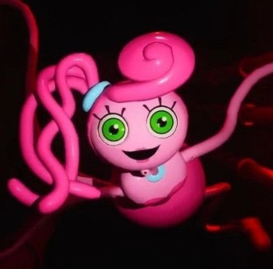 DoesItHaveWario's tweet photo. Thank God, Poppy Playtime Chapter 2 doesn’t contain Wario! https://t.co/G3WqU6brtC