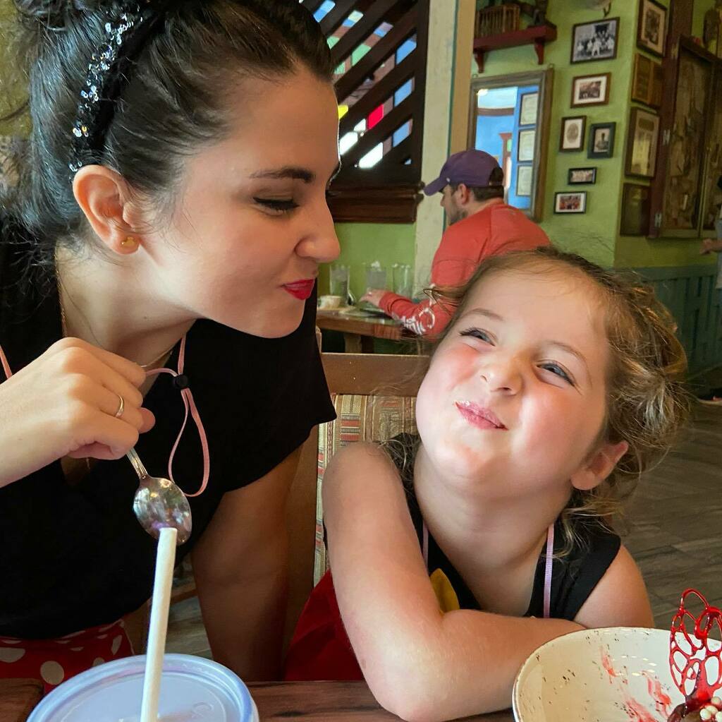 MattEarley's tweet photo. Happy Mother’s Day to the excellent most bestest mother for Ariana and Noelle, our Amber! She has been a model of motherhood this past year! https://t.co/9CZOT0EEsz https://t.co/ezLQB2XXO6