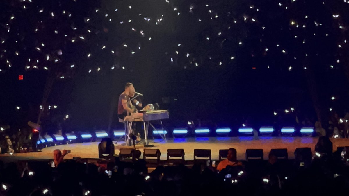 Matthew Aucoin tweet media