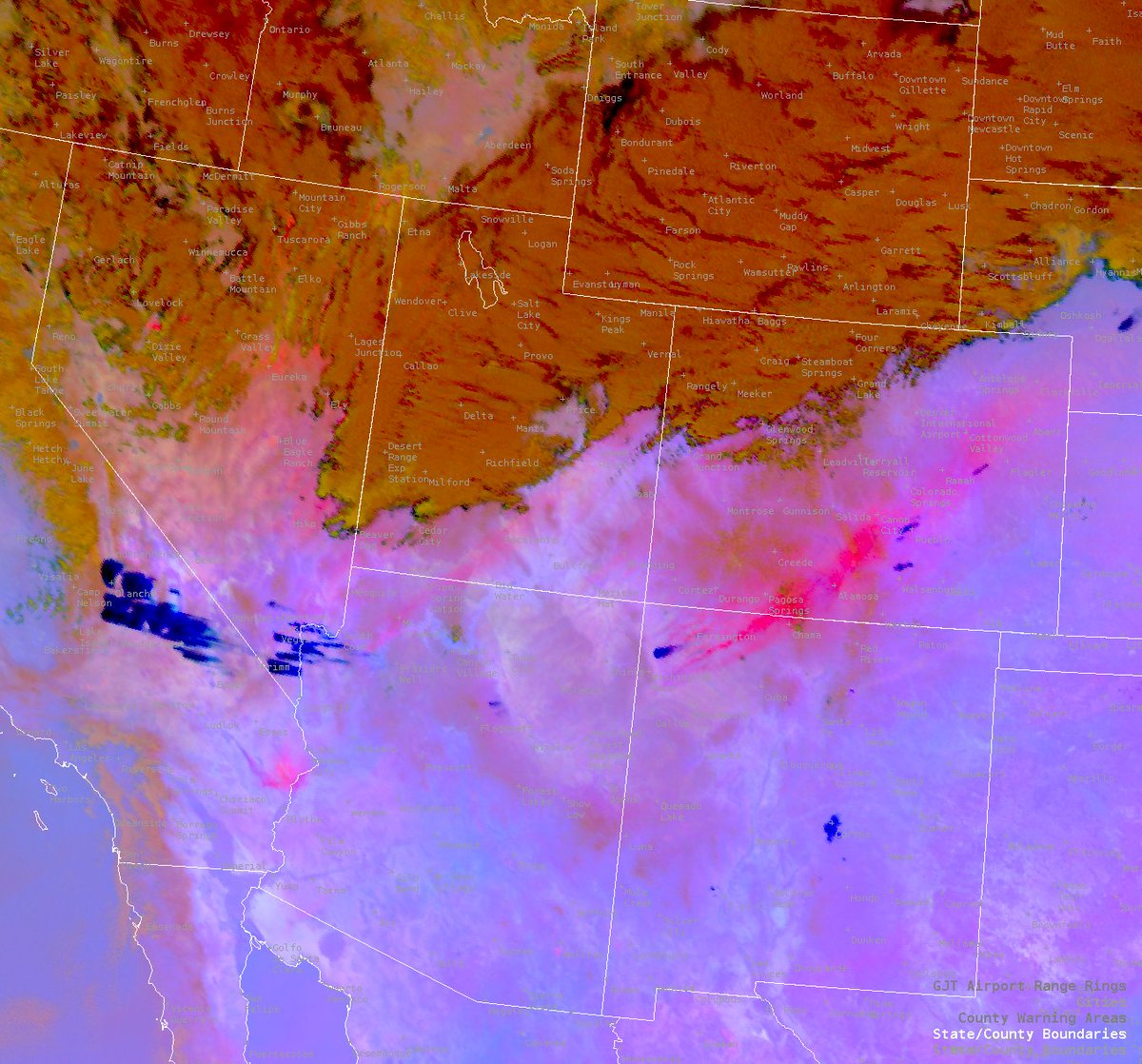 Did you see the hazy evening? There's a lot of dust blowing out there. Here's a satellite view from 5PM on the left showing the dust plumbs in hot pink. The faint pink across the region is more dispersed dust. The 9PM image on the right shows a plumb up to Nebraska! #wxCO #wxUT
