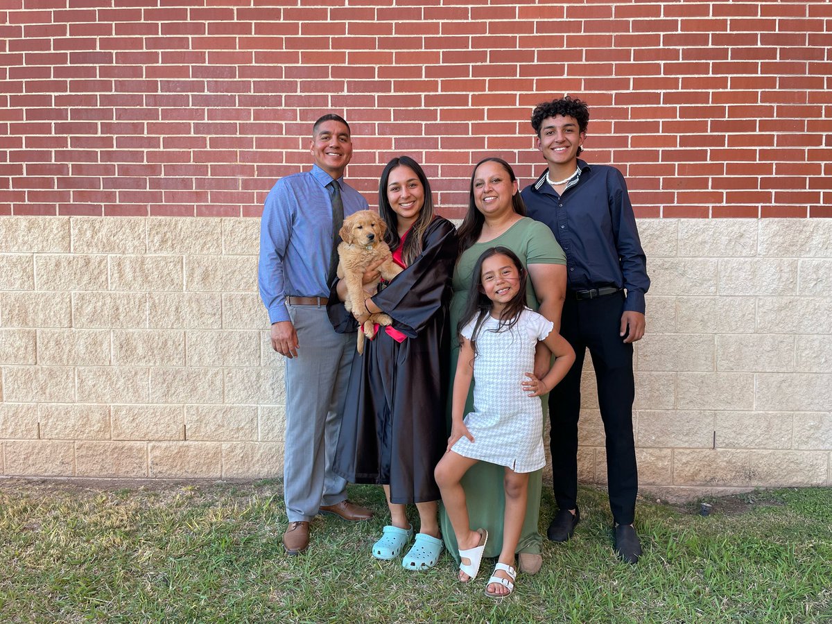 graduated with my bachelors at 20✅ now on to the next adventure ✨