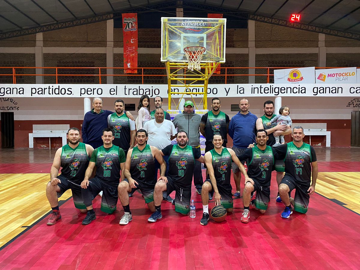 interbarrios_p's tweet photo. -BOSTON ☘️   -LA BARRA DEL CLUB 🐊 A LAS FINALES DEL #INTERBARRIOSPILAR 🥇🏆🏀 https://t.co/3XdWmndcWH