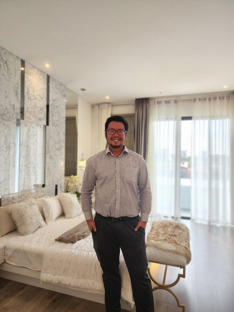 tweedeebong's tweet photo. 当你足够优秀时,身边一切自然会好起来.
#dryx #semidcondo
#sellwithmeTweedee
#realtor #realtorlife
#affluence Properties https://t.co/i385TyddXh
