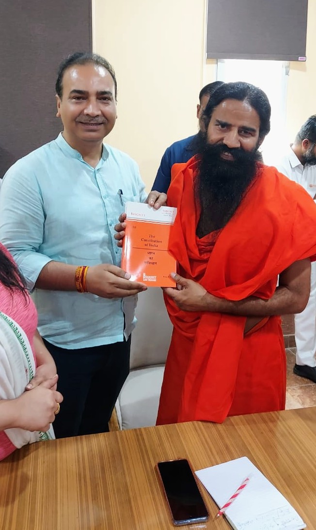 #RT <a href="/yogrishiramdev/">स्वामी रामदेव</a>: RT <a href="/AshwiniUpadhyay/">Ashwini Upadhyay</a>: 7 दिन में 5 किलो वजन कम हो गया

आभार <a href="/yogrishiramdev/">स्वामी रामदेव</a> जी🙏🙏