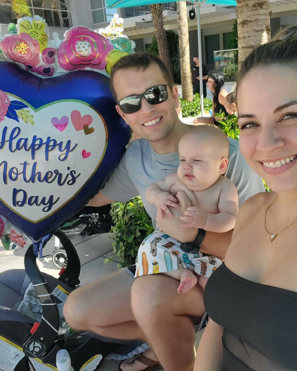 "A mother is a son's first true love... And a son is a mother's last true love". -MF

I'm so lucky to have 2 sons! 

#happymothersday #mothersday #boy #boys #boymom #boymomma #havingfun #familytime #familypictures #happytimes #cuteboys #love #obsessed