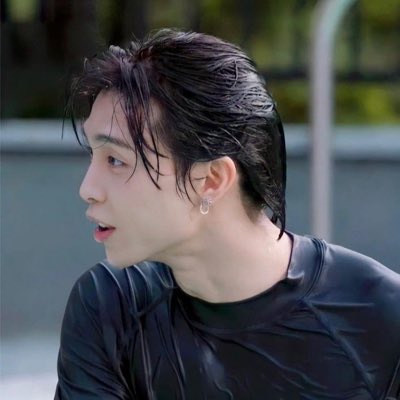 feelbluemor_'s tweet photo. ดิสใหม่ รับวันจันทร์ https://t.co/8uzkYqb45i