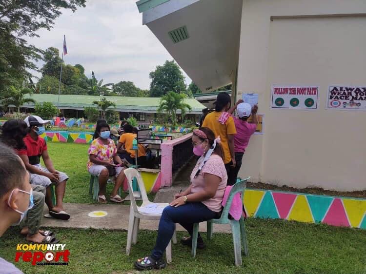 csukomyu's tweet photo. #KomyUnityReport | The current situation here at Lubo Elementary School in Lubo, Sto. Niño, Cagayan wherein less than 1,000 voters are expected to vote.
This school houses four voting precincts, however only two rooms are used due to minimal number of voters #Eleksyon2022 https://t.co/GMEu8f6rNp